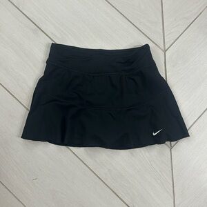 Nike women’s tennis skirt